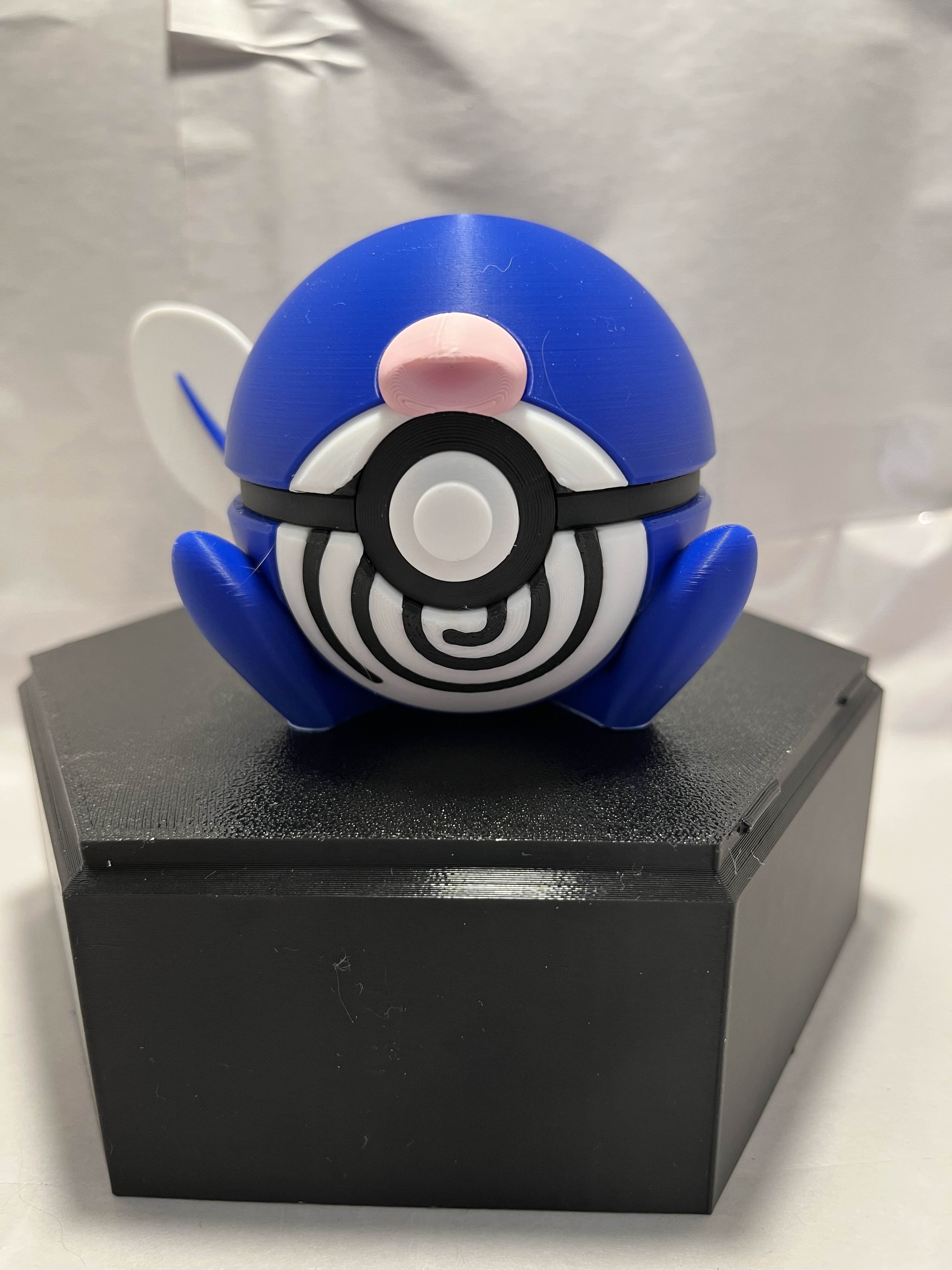 Poliwag Themed Pokeball